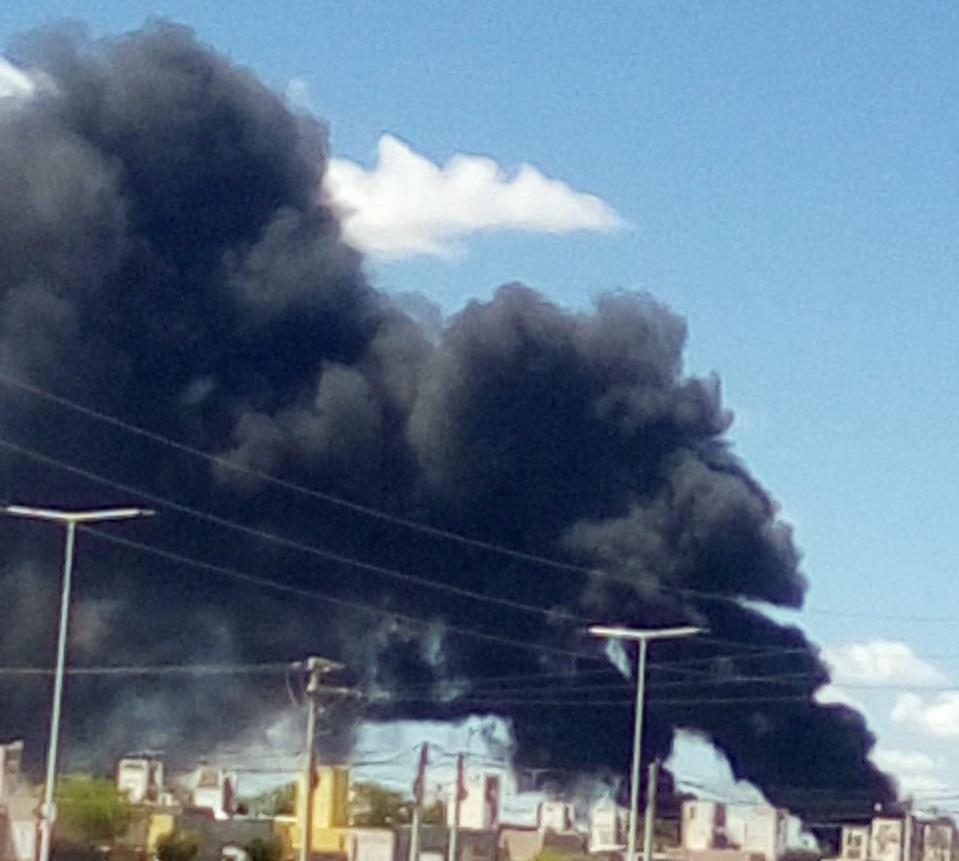 Lee más sobre el artículo Incendio en una planta de residuos peligrosos cerca de San Luis