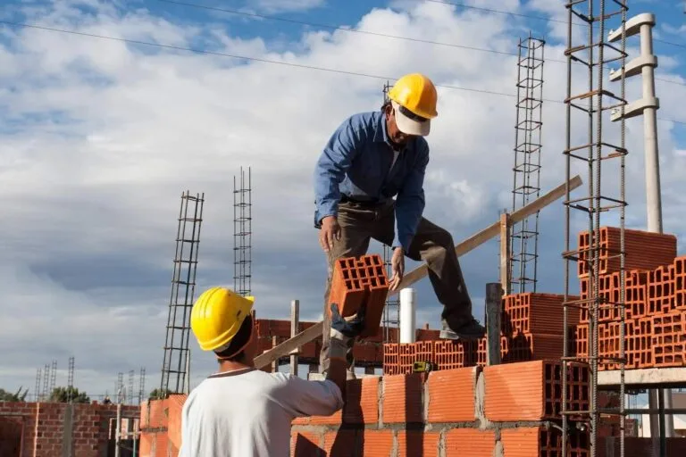 Cuánto cobrará un albañil por hora en julio de 2026