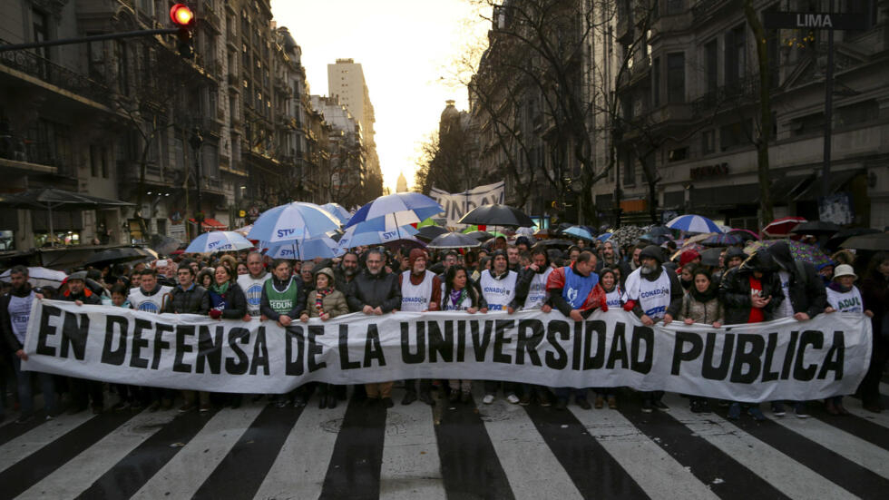 Los docentes universitarios convocan a una gran marcha en defensa de la Universidad Pública