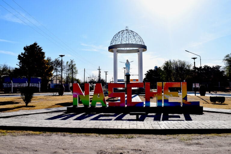Brutal ataque en Naschel: un joven fue agredido en patota y su padrastro fue operado de urgencia