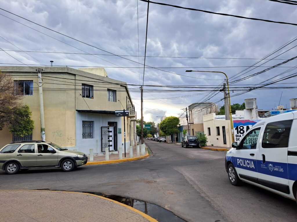 Lluvias, fuertes vientos y una máxima de 29°C se anticipa para este lunes