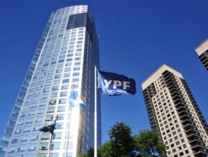 YPF: países apoyan a Argentina en juicio por expropiación