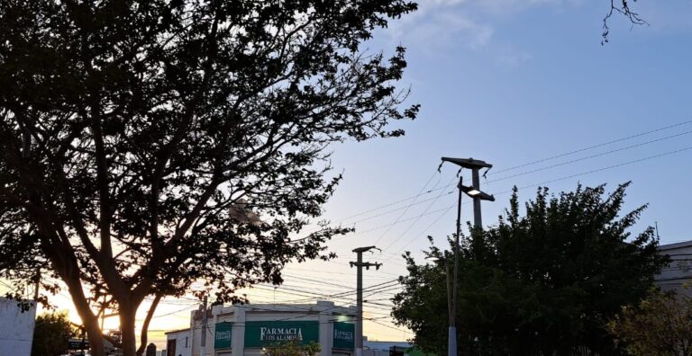 Cielo despejado, viento y una máxima que llegará a los 19ºC este martes