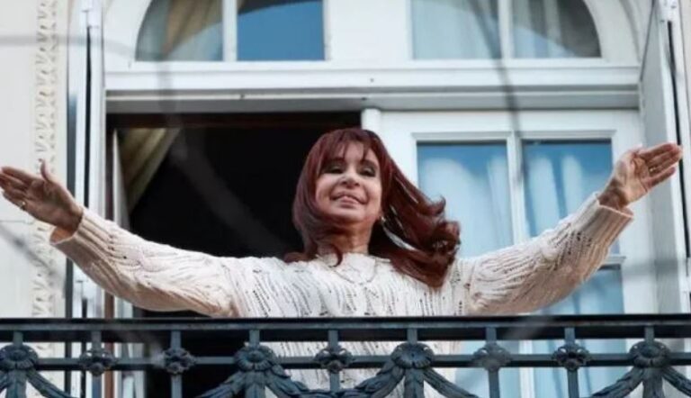 Operaron a Cristina Kirchner por apendicitis: cómo evoluciona