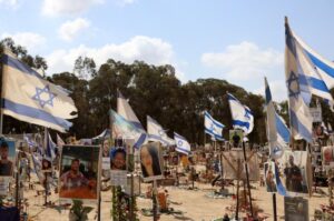 Israel recuerda el ataque del 7 de octubre en medio de nuevas negociaciones por Gaza