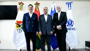 Gianni Infantino prometió llevar un Mundial a Bolivia y celebró la inauguración del nuevo complejo de la FBF