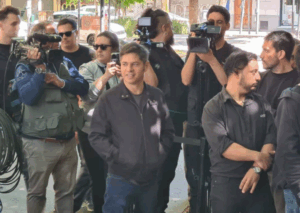Axel Kicillof votó en La Plata por las elecciones legislativas 2025