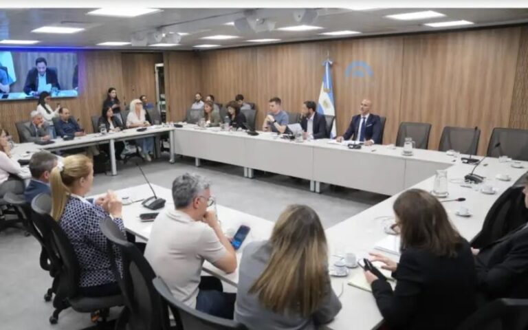 Caso Libra: congelan bienes y suman nuevos implicados en la trama cripto