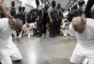 Human Rights Watch denuncia torturas a venezolanos deportados por Trump