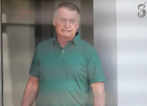 Brasil autorizó a Bolsonaro a salir de prisión para operarse