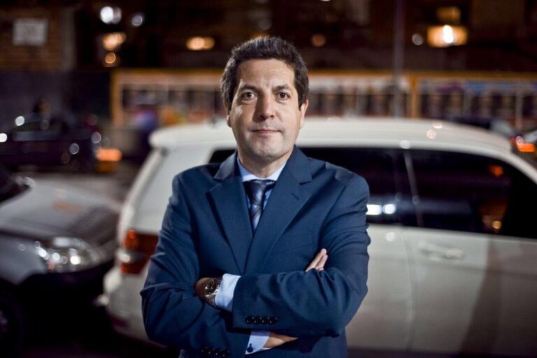 VIDEO | “Nos hemos vuelto el basurero del mundo”: alerta del sector textil por el ingreso de ropa usada