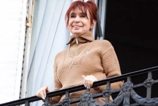 Nuevo parte médico de Cristina Kirchner: pasará Navidad internada y bajo tratamiento antibiótico