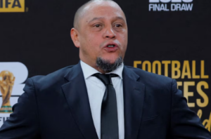 Roberto Carlos fue operado del corazón y sigue internado