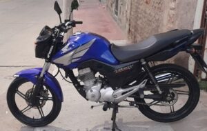 San Luis: robaron una moto de la puerta de un comercio y su dueño pide ayuda para recuperarla 