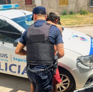 Quemaban cables para extraer cobre y causaron un incendio: fueron demorados