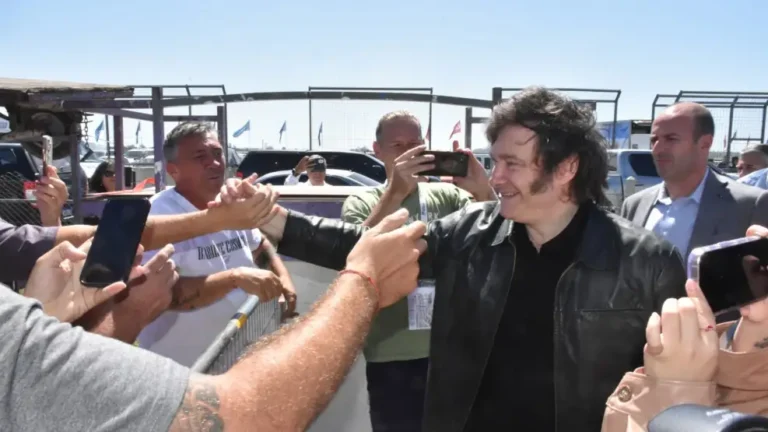 Javier Milei llega a Córdoba para el Festival de Jesús María