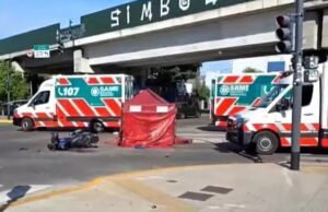 Tragedia en Palermo: dos motociclistas fallecieron tras chocar con un colectivo
