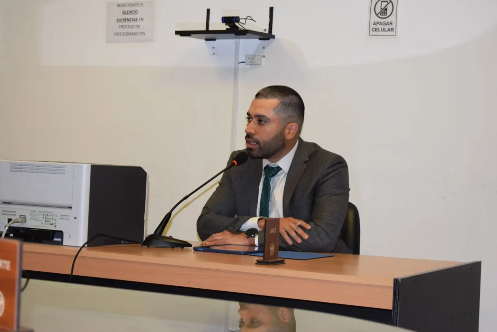 Un juez otorgó prisión domiciliaria a un hombre acusado de cinco robos