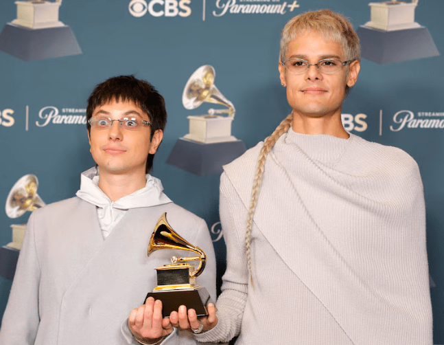 Ca7riel y Paco Amoroso ganaron el Grammy 2026 por PAPOTA