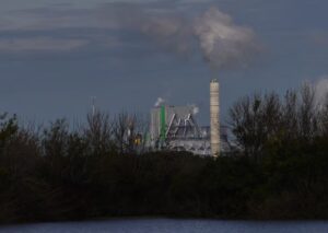 Uruguay impulsa una cuarta planta de celulosa con foco en Argentina