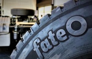 Fate cierra su planta y despide a más de 900 empleados