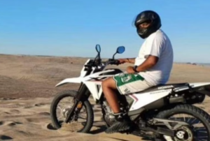 Murió en Villa Gesell tras caer con su moto en un médano