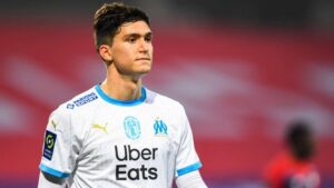 Balerdi y una noche negra para los argentinos del Marsella en la goleada del PSG