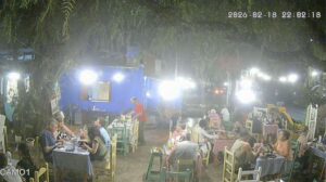 En medio de la tormenta, una familia se fue sin pagar la cena en un bodegón de Villa de Merlo