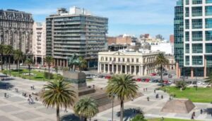 Reforma tributaria: por qué Uruguay recauda más que Argentina