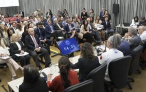 Ley de Glaciares: avanza el debate y crece la tensión