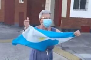 Murió la “Abuela Lalala”, la hincha que se hizo viral y fue furor con los festejos del Mundial de Qatar