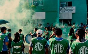 ATE reclama una recomposición salarial urgente para trabajadores estatales y municipales