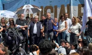 La CGT se presentó ante la Justicia para frenar la reforma laboral y sumó respaldo al paro docente