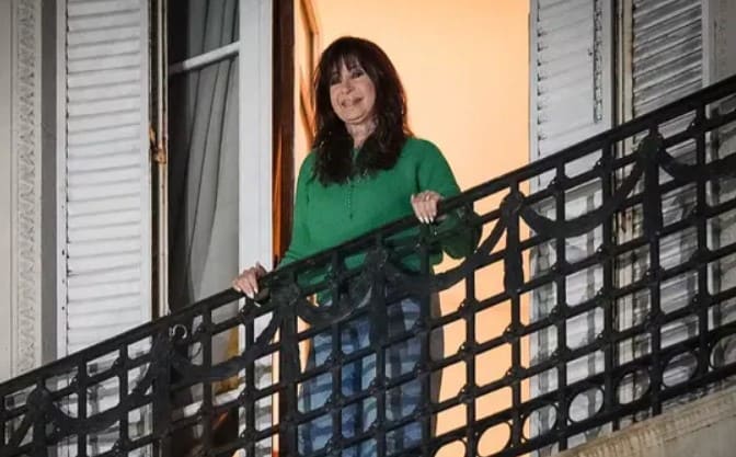 Cristina Kirchner confirmó su indagatoria presencial en la causa «Cuadernos»