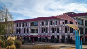 Echaron a 10 trabajadores de escuelas generativas rurales tras la protesta en Terrazas del Portezuelo