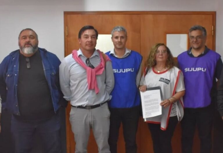 Gremios estatales piden la apertura urgente de paritarias en San Luis