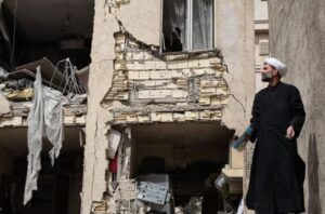 Apagones en Teherán tras ataques a infraestructura energética