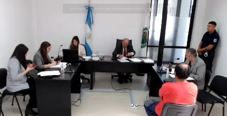 Carpintería: prorrogan la detención de un hombre acusado de amenazar e incendiar la casa de su familia