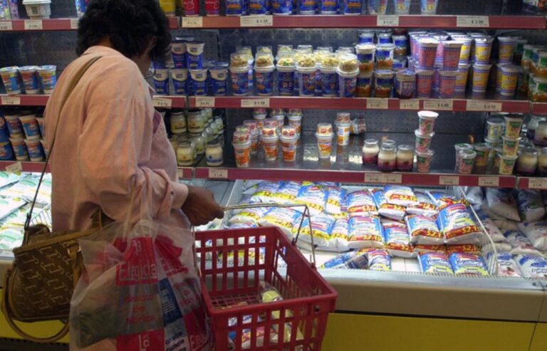Consumo de lácteos cayó 5,6% en enero en Argentina