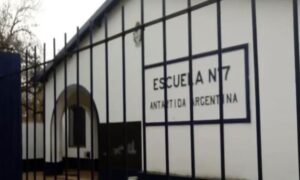 Moreno: detuvieron a un portero acusado de abusar de una nena de 6 años en el baño de una escuela