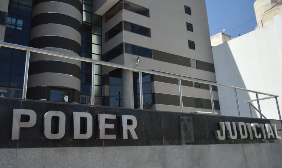 Formularon cargos a dos personas por presunta usurpación de un campo en Los Manantiales