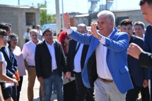 VIDEO | Problemas con las viviendas y una respuesta que generó polémica: el cruce de Poggi con vecinos en Villa Mercedes