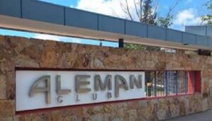 Defensas de jugadoras rechazan acusación de abuso