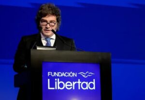 Milei rechazó caída del empleo y defendió su plan económico