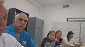VIDEO | “Van a ir a un hospital y no van a encontrar médicos”: profesionales advierten por falta de personal y sueldos bajos