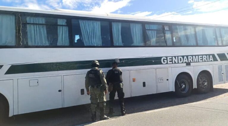 Pasaron a disponibilidad a dos penitenciarios tras el allanamiento de Gendarmería en el Penal