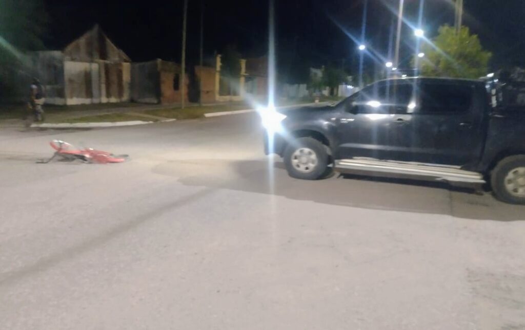 Unión: una mujer y una niña resultaron heridas tras ser embestidas por una camioneta