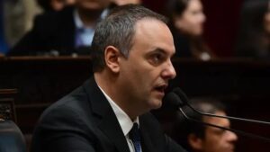 Manuel Adorni se defendió de las acusaciones en Diputados: «No cometí ningún delito»