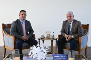 Álvarez y Poggi se reunieron en Casa de Gobierno: «Acordamos algunos puntos a trabajar en conjunto»