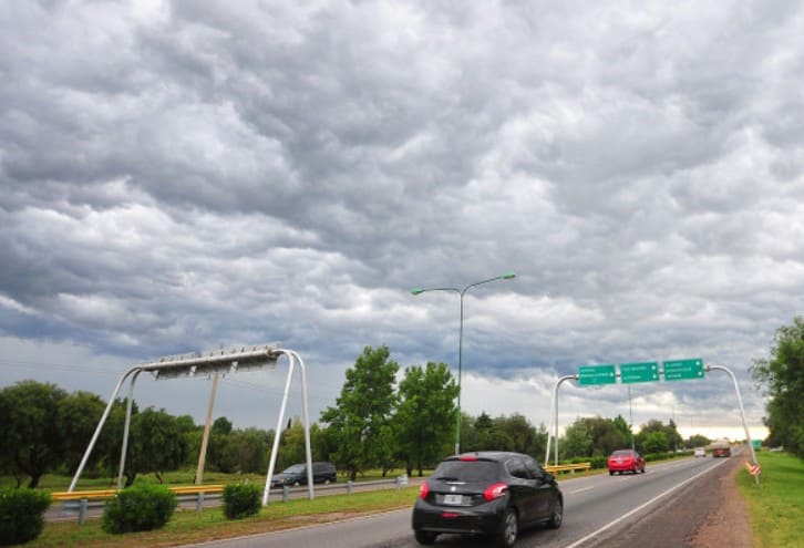 Anticipan un fin de semana nublado, ventoso y con precipitaciones en la provincia